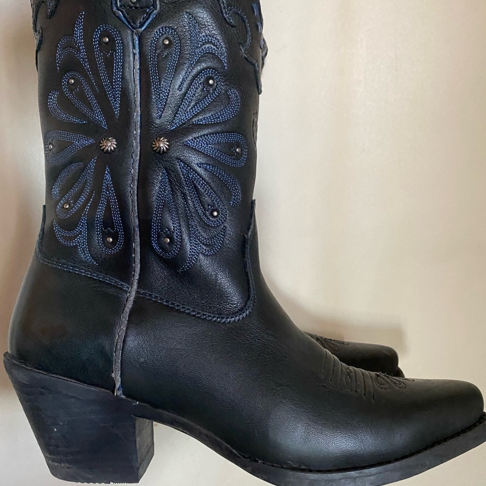 Black Embroidered Western Boots